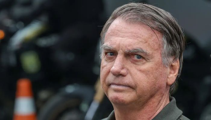PGR defende que Bolsonaro seja mantido em prisão domiciliar